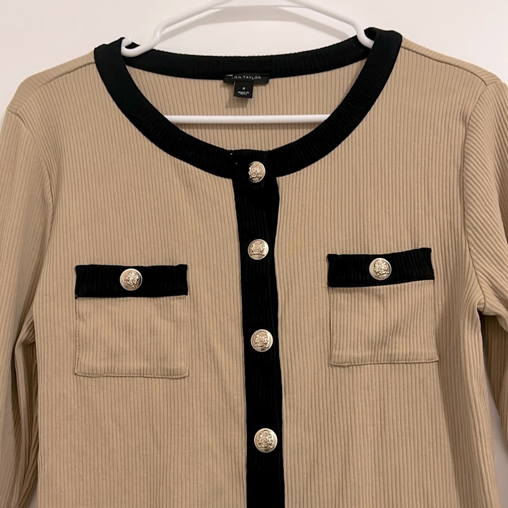 Ann Taylor Button Knit Jacket Size Medium - image 4